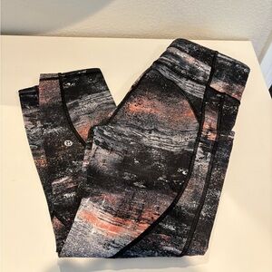 Lululemon Athletica Black and pink Patterned Leggings